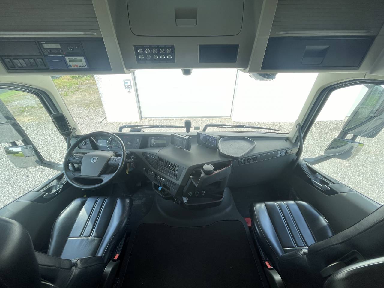 Zware paardenvrachtwagen (groot rijbewijs) STX FH540 2017 Tweedehands