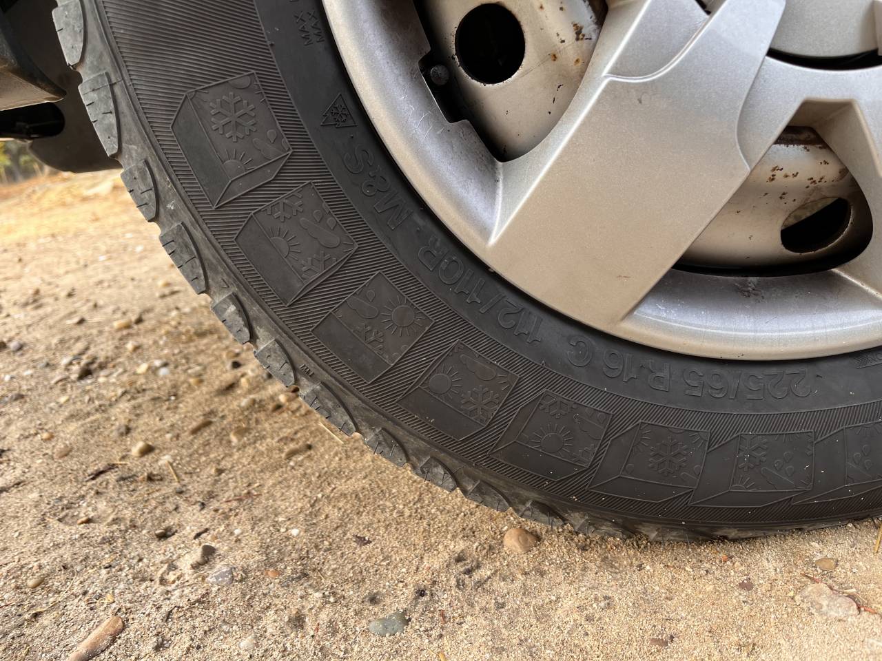 Kleine paardenvrachtwagen (B rijbewijs) Renault Master 2007 Tweedehands