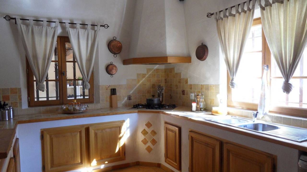 Mooi hippisch vastgoed Koop Var