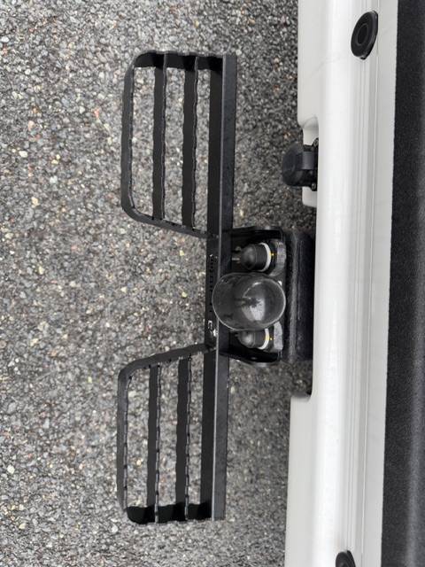 Kleine paardenvrachtwagen (B rijbewijs) AKX Renault Master 2026 Nieuw