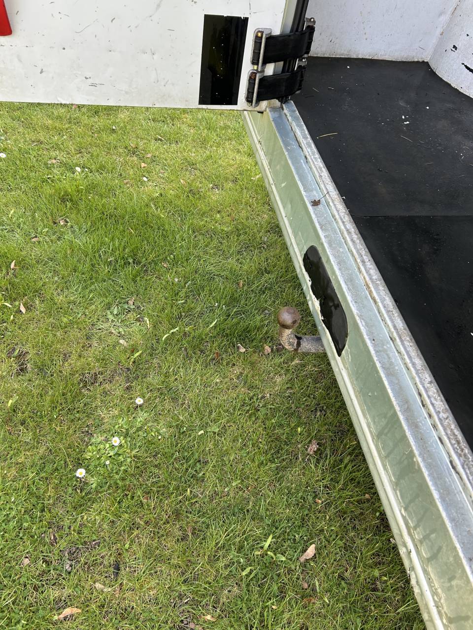 Kleine paardenvrachtwagen (B rijbewijs) Renault Master 2 2006 Tweedehands