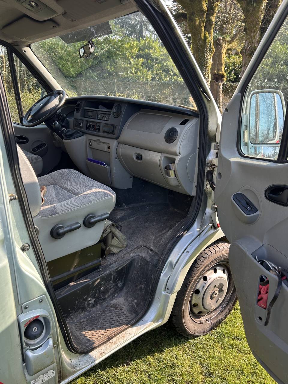 Kleine paardenvrachtwagen (B rijbewijs) Renault Master 2 2006 Tweedehands