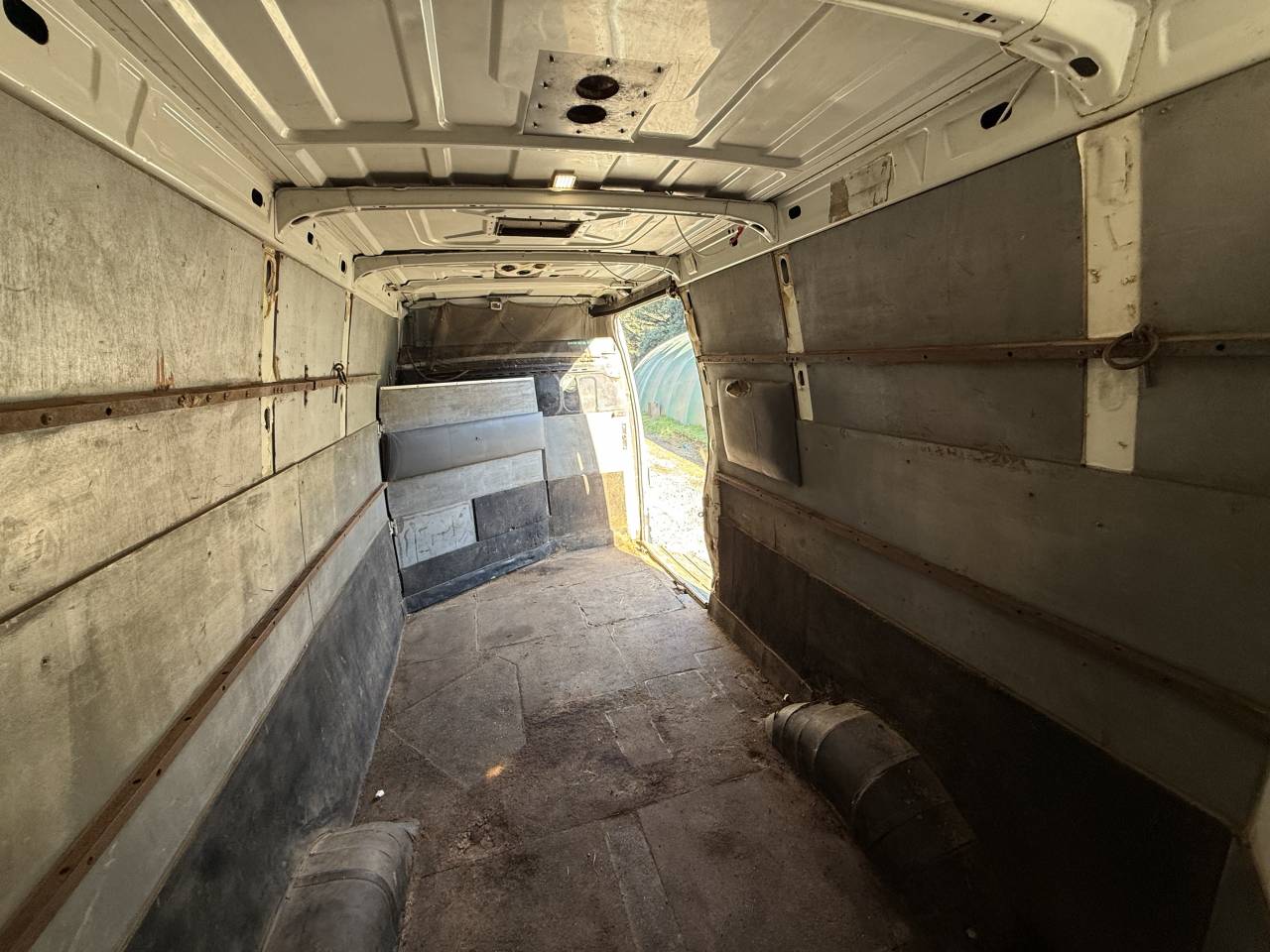 Kleine paardenvrachtwagen (B rijbewijs) Iveco Daily 2007 Tweedehands