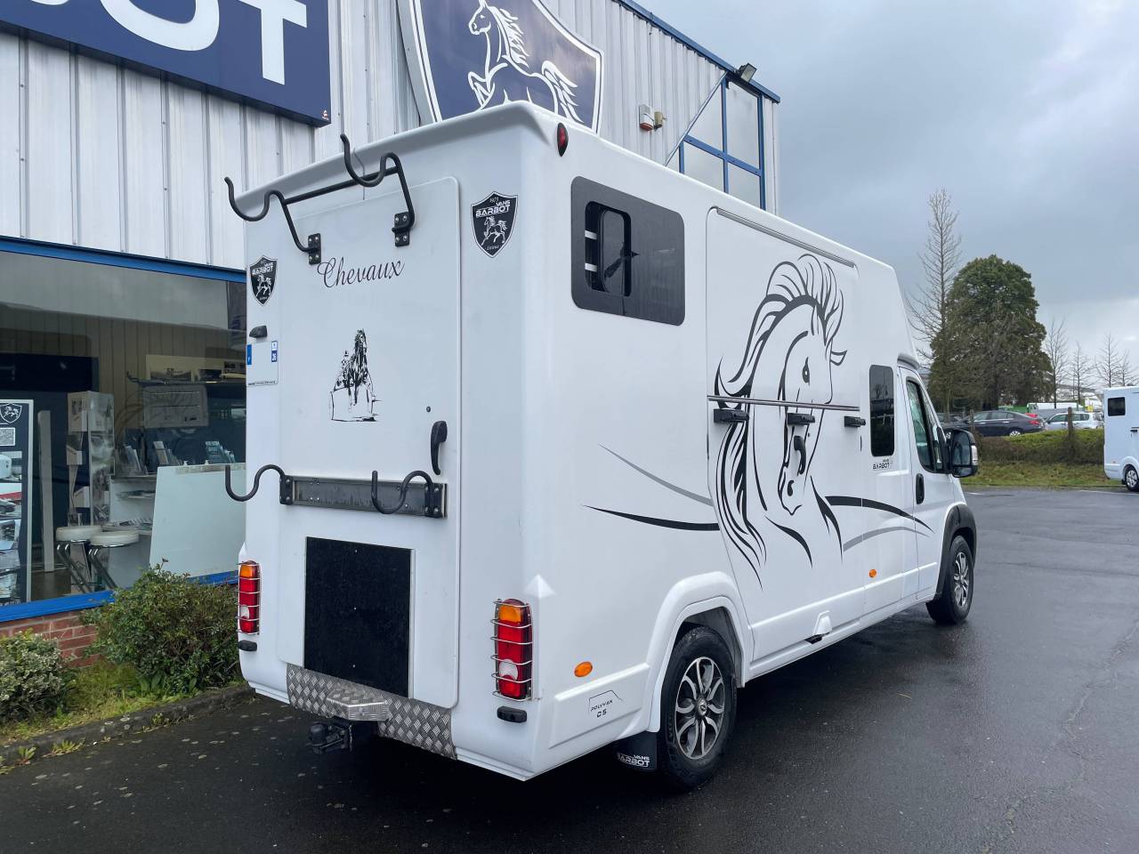 Kleine paardenvrachtwagen (B rijbewijs) Barbot Ducato 2022 Tweedehands