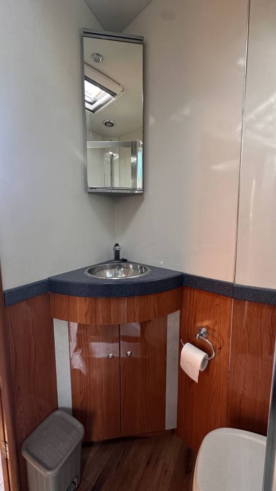 Kleine paardenvrachtwagen (B rijbewijs) Oakley IVECO  2005 Tweedehands