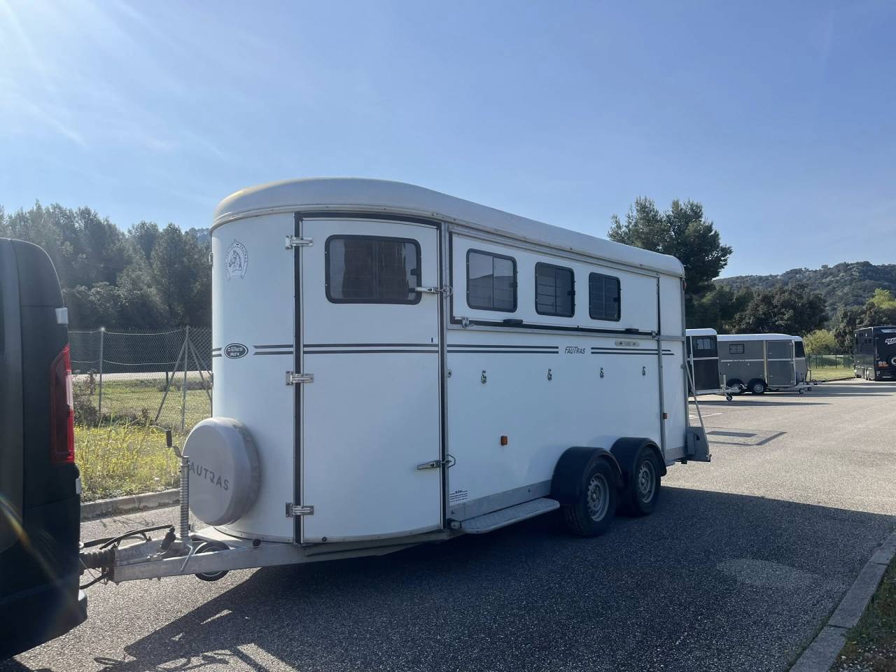 Paardentrailers Fautras  4 Paarden 2020 Tweedehands