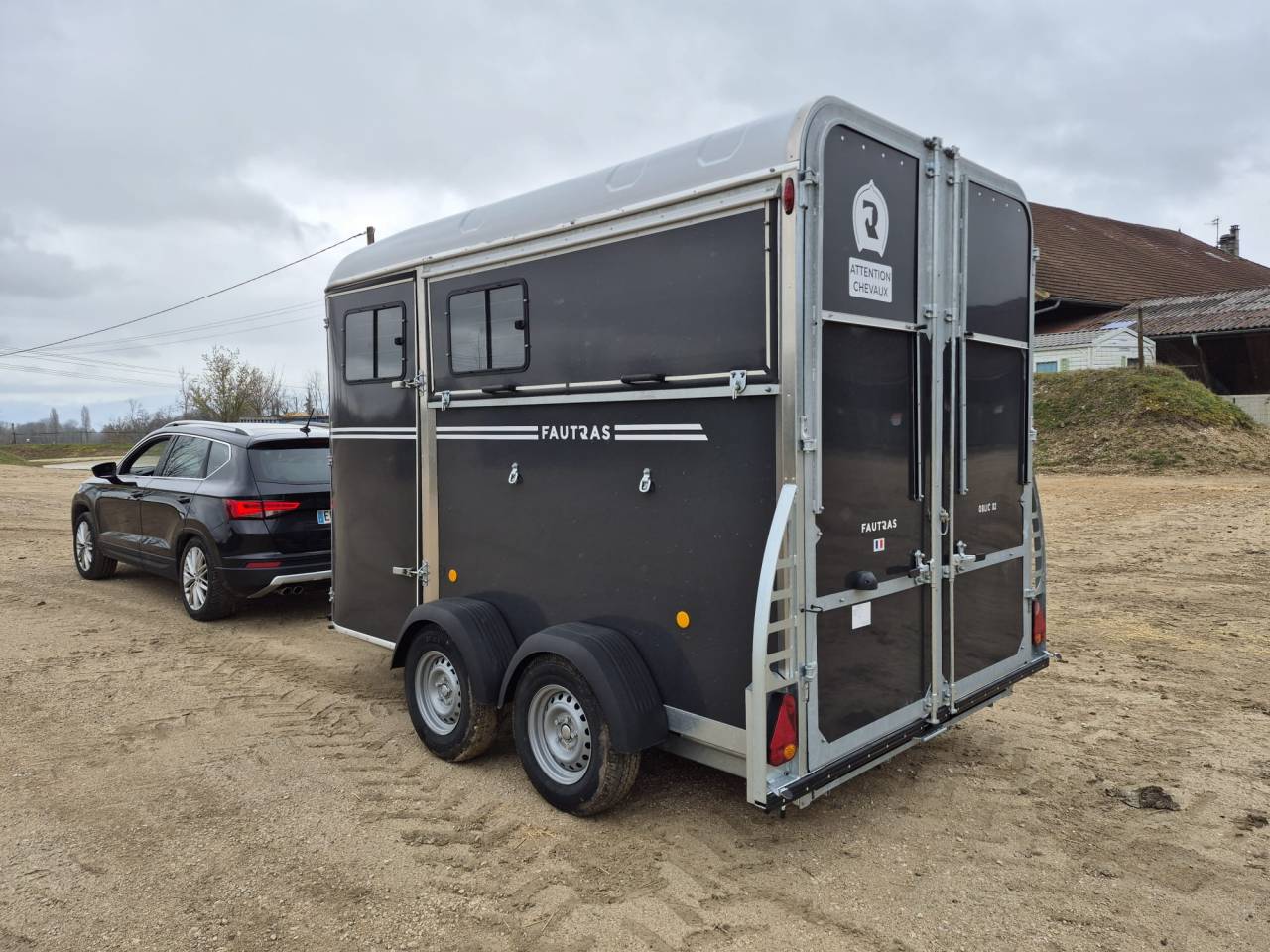 Paardentrailers Fautras Oblic X2 2 Paarden 2026 Nieuw