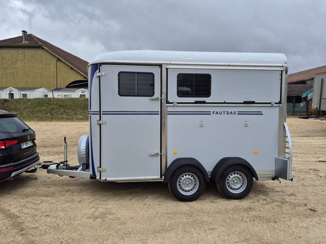 Paardentrailers Fautras Oblic X2 2 Paarden 2026 Nieuw