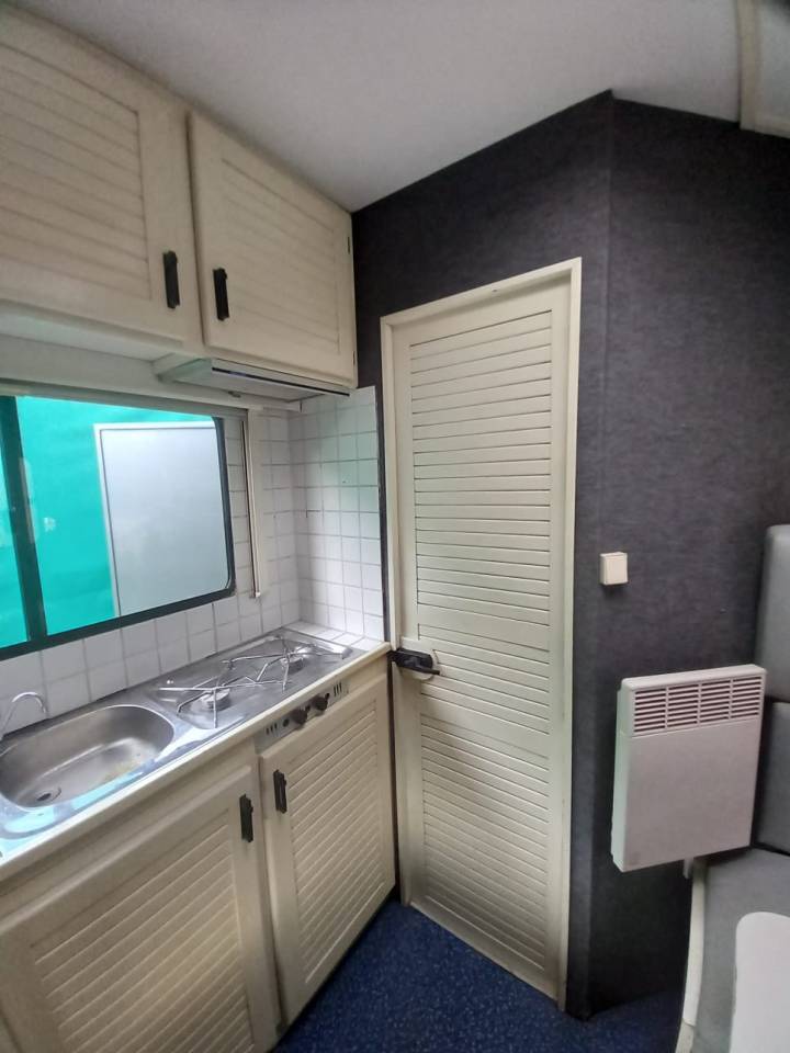 Zware paardenvrachtwagen (groot rijbewijs) Volvo FL 10 1989 Tweedehands