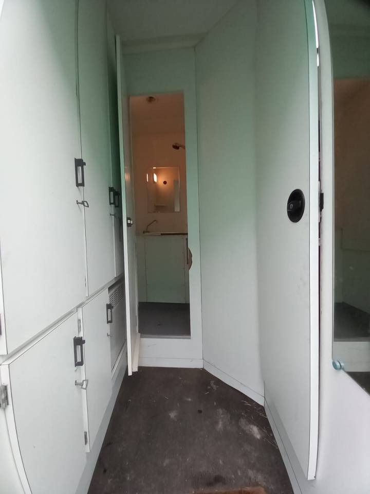 Zware paardenvrachtwagen (groot rijbewijs) Volvo FL 10 1989 Tweedehands