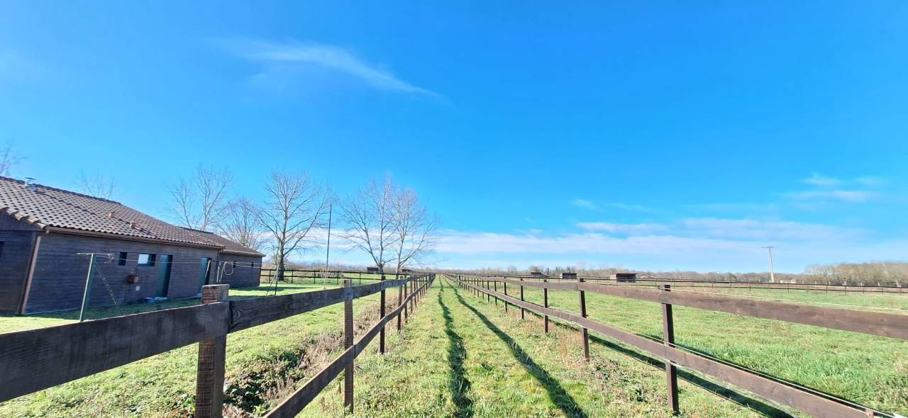 Eigenaren stal Koop Hautes-Pyr&eacute;n&eacute;es