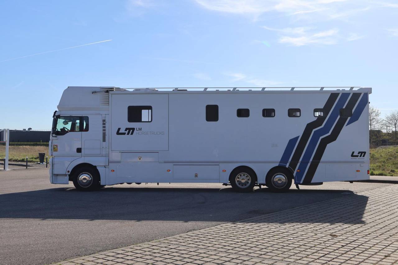 Zware paardenvrachtwagen (groot rijbewijs) Man MAN TGA 26.430 JL POP OUT 2006 Tweedehands