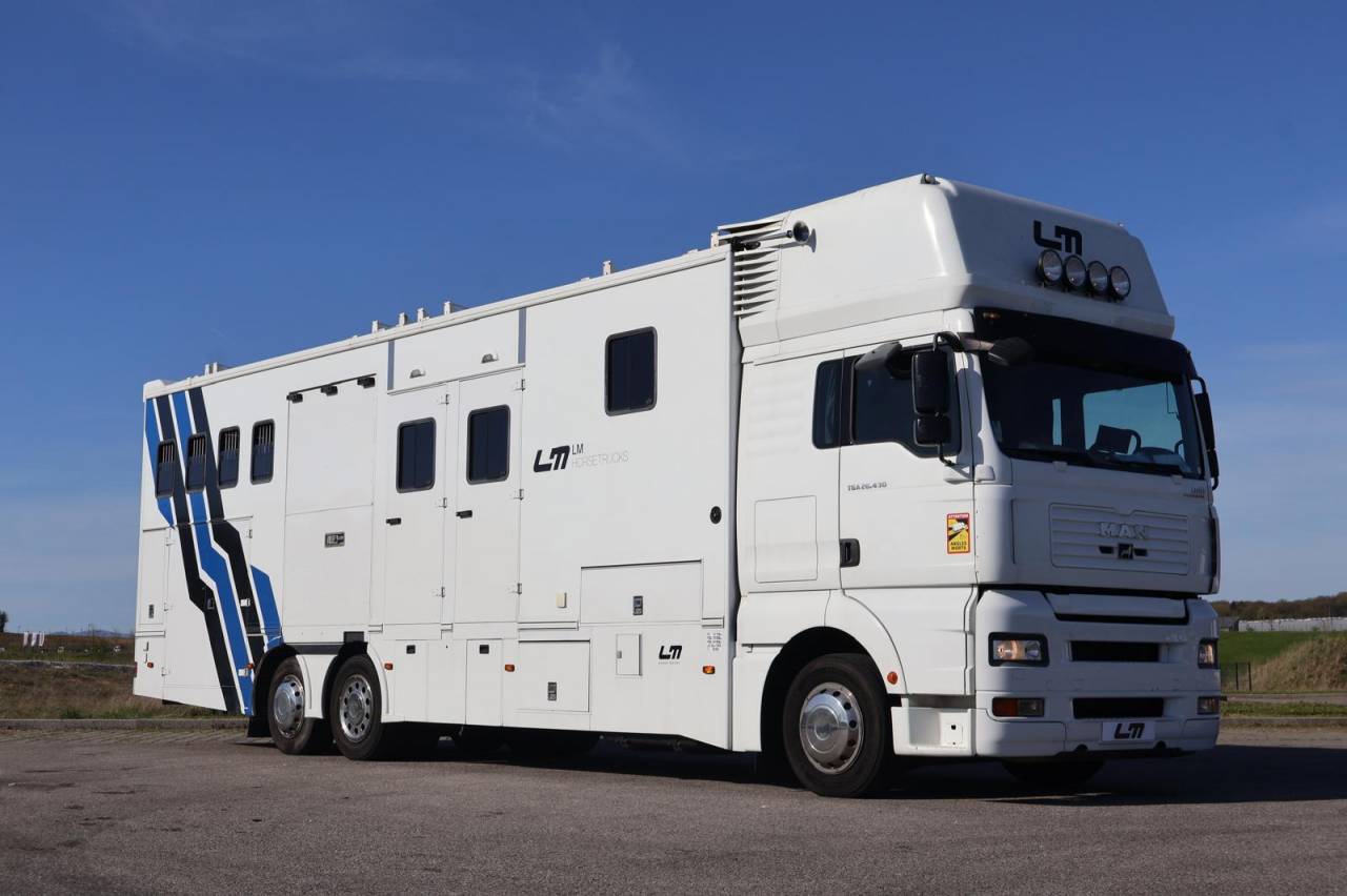 Zware paardenvrachtwagen (groot rijbewijs) Man MAN TGA 26.430 JL POP OUT 2006 Tweedehands