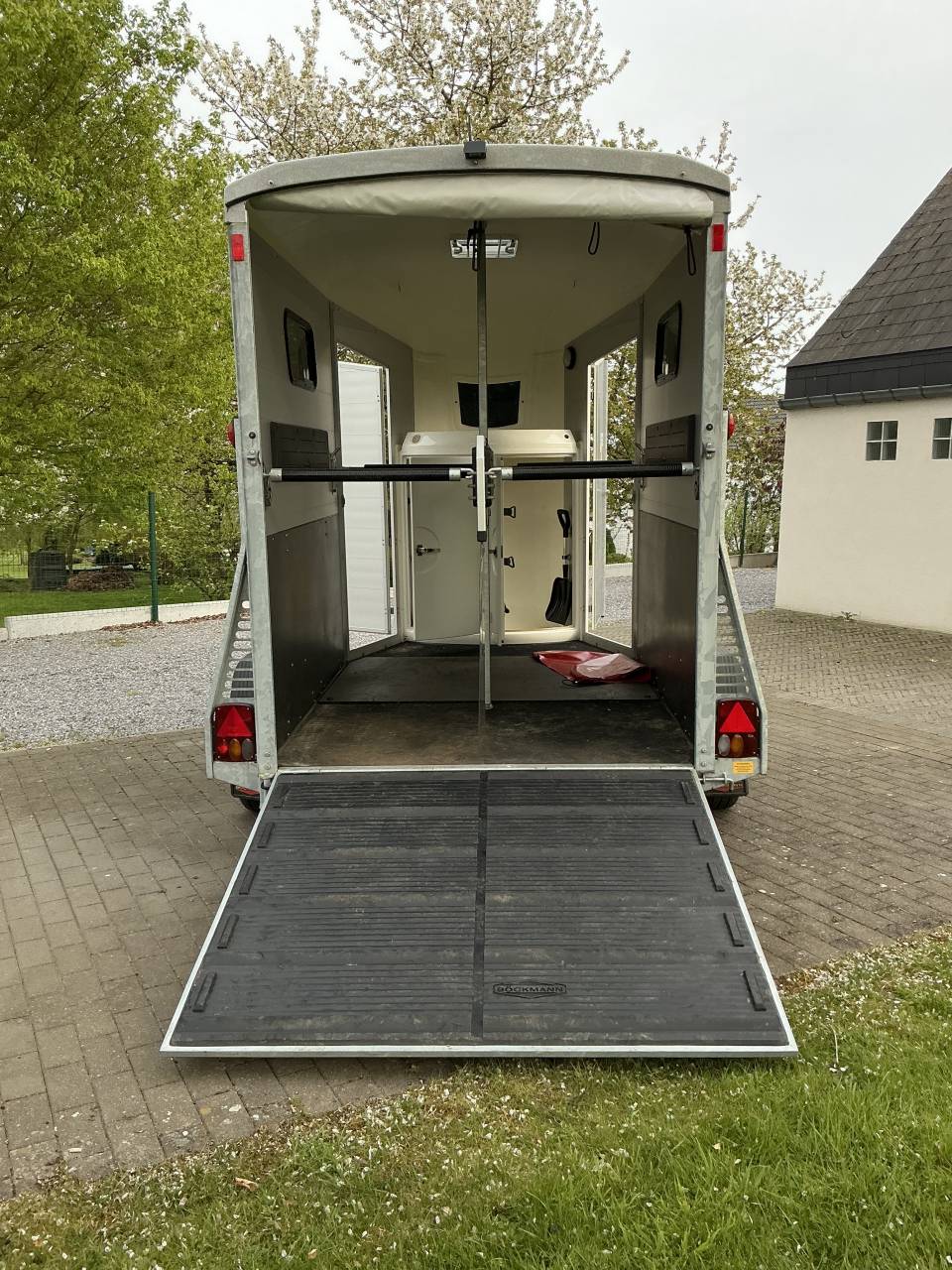 Paardentrailers Bockmann PORTAX E 2 Paarden 2021 Tweedehands