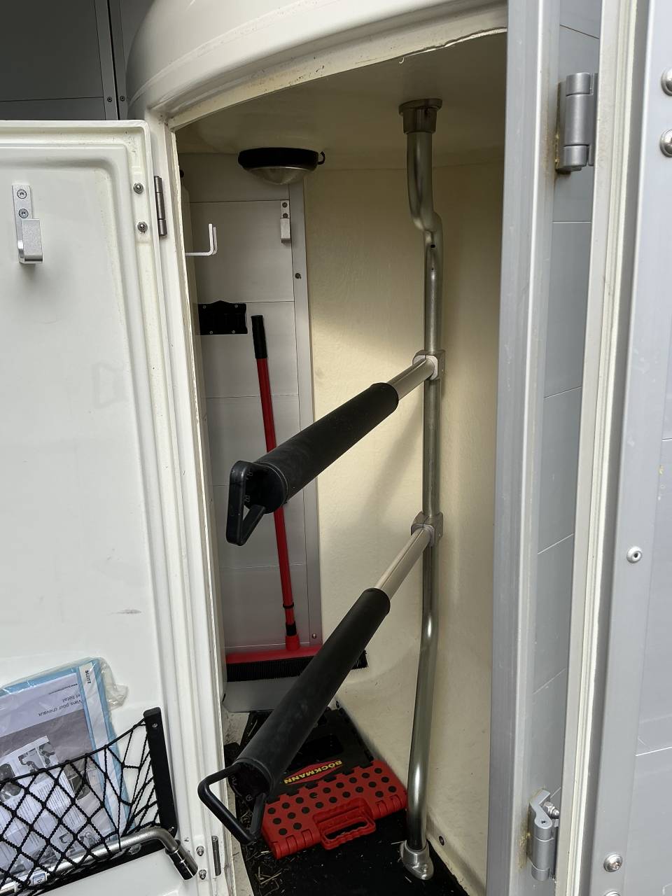 Paardentrailers Bockmann PORTAX E 2 Paarden 2021 Tweedehands