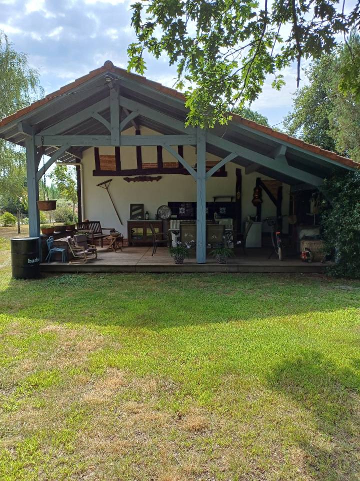 Hippisch vastgoed Koop Landes